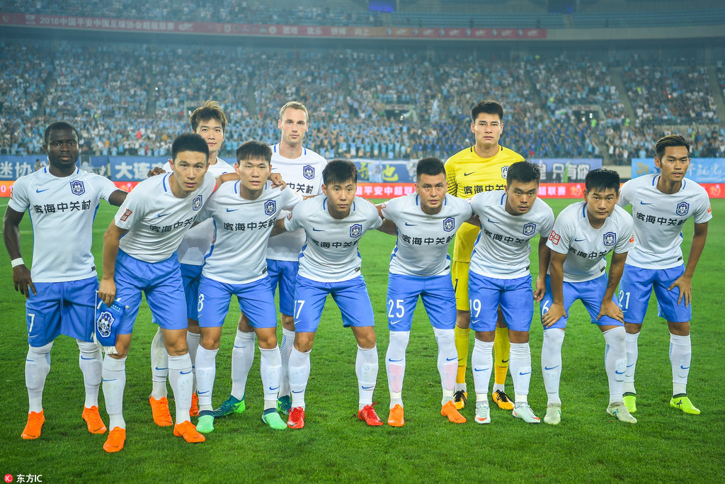 索默：我会弹吉他和钢琴；退役后我应该不当教练，压力太大了（索默：会弹吉他和钢琴，退役后不考虑执教，压力太大）