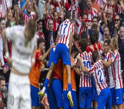 韧性十足！桑德兰让二追三击败伯恩茅斯，追平球队16-17赛季英超总胜场（顽强逆转！桑德兰0-2落后3-2击败伯恩茅斯，追平16／17赛季英超胜场纪录）