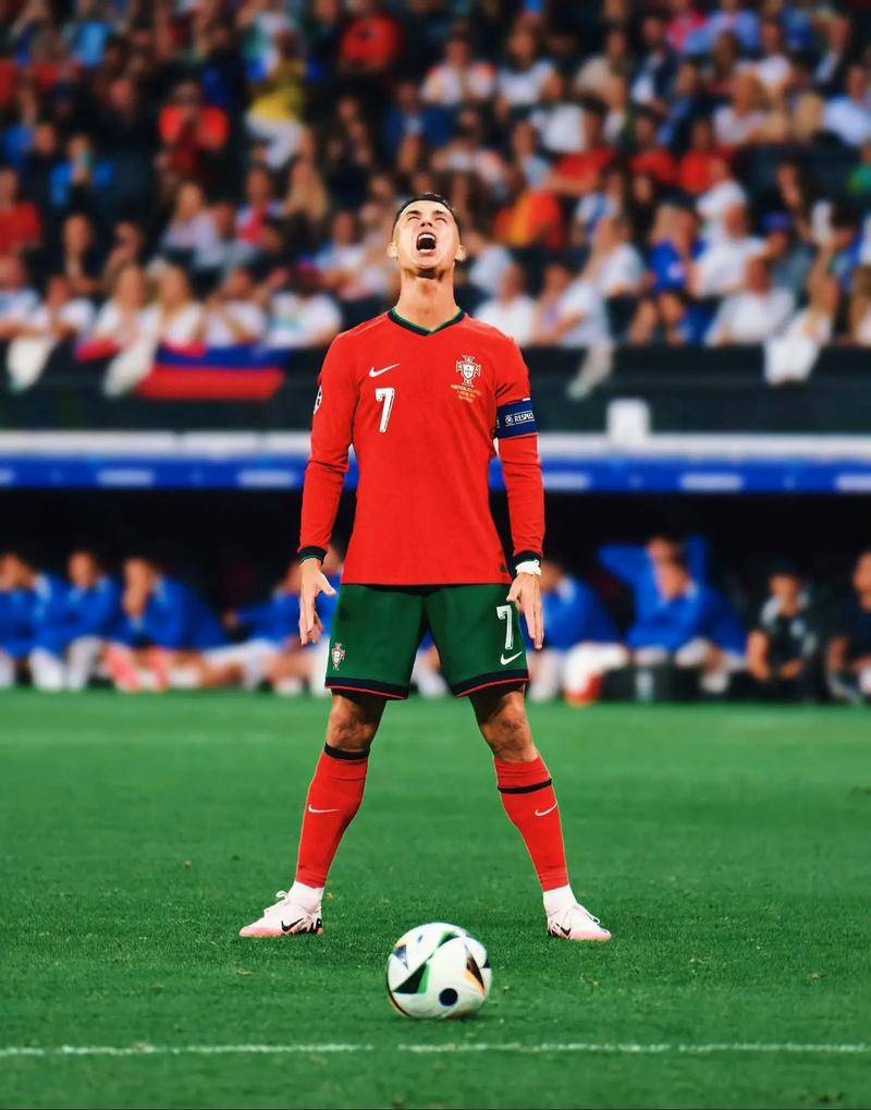 火箭哈登末节爆发连得15分（哈登末节连拿15分火箭强势反扑）