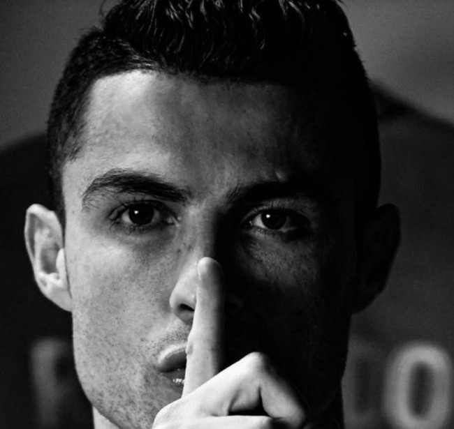 日本前锋上田绮世本赛季打进18球居欧洲首位 ，″这个数字堪称惊人″（日本前锋上田绮世本季攻入18球领跑欧洲，数据惊人）