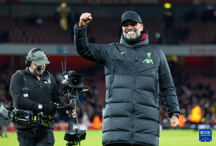 官方：赫塔费门将索里亚战马竞的两连扑当选西甲11月最佳扑救（西甲官宣：赫塔费门将索里亚对马竞的连环神扑当选11月最佳扑救）