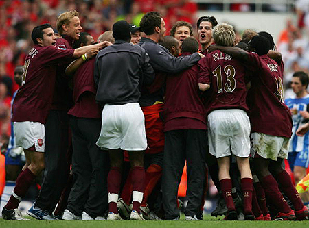 苏超夺冠海报：泰酷啦