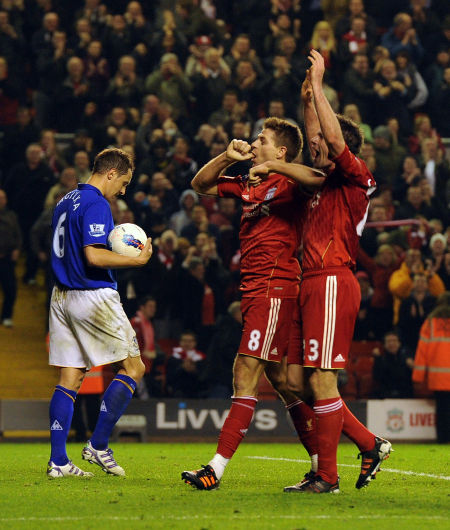 科曼：拜仁和巴黎是我最支持的球队，更支持拜仁一点（科曼：我最支持拜仁和巴黎，但更偏向拜仁）